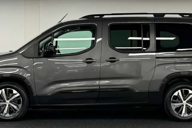 Peugeot Rifter (2022) thumbnail 4