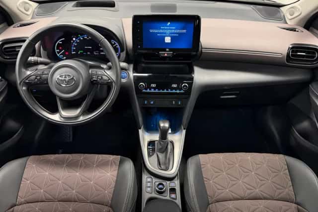 Toyota Yaris Cross (2022) thumbnail 3