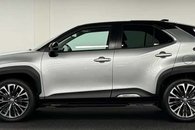 Toyota Yaris Cross (2022) thumbnail 4