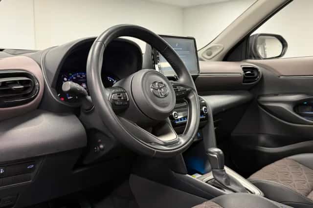 Toyota Yaris Cross (2022) thumbnail 5