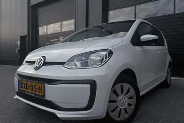 Volkswagen Up! (2019) thumbnail 1