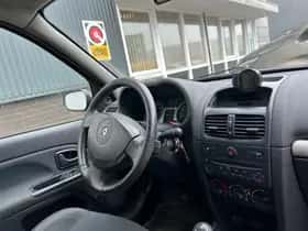Renault Clio (2003) thumbnail 9
