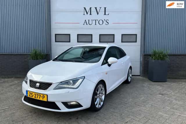 SEAT Ibiza (2012) thumbnail 2
