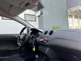 SEAT Ibiza (2012) thumbnail 7