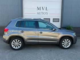 Volkswagen Tiguan (2016) thumbnail 5