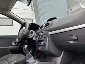 Renault Clio (2009) thumbnail 7