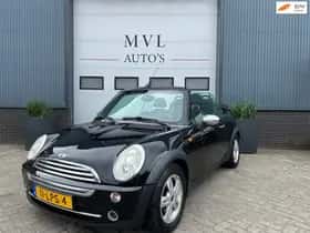 MINI Cabrio (2005) thumbnail 2