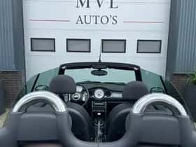 MINI Cabrio (2005) thumbnail 11