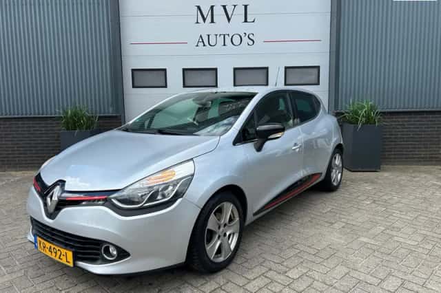 Renault Clio (2016) thumbnail 2