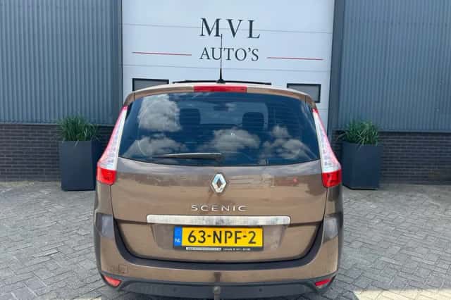 Renault Grand Scénic (2010) thumbnail 6