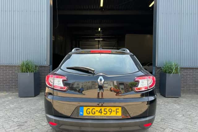 Renault Mégane (2015) thumbnail 6