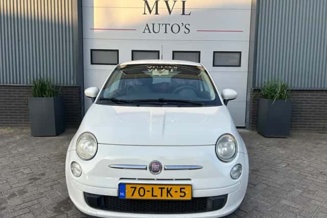 Fiat 500 (2010) thumbnail 3
