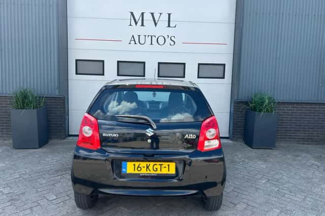 Suzuki Alto (2009) thumbnail 6