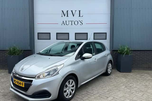 Peugeot 208 (2016) thumbnail 2