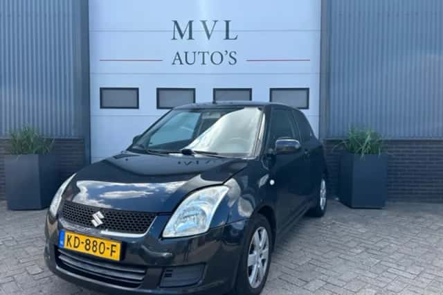 Suzuki Swift (2009) thumbnail 1