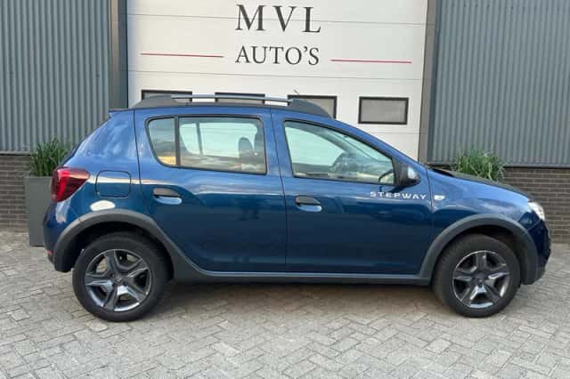 Dacia Sandero (2018) thumbnail 5