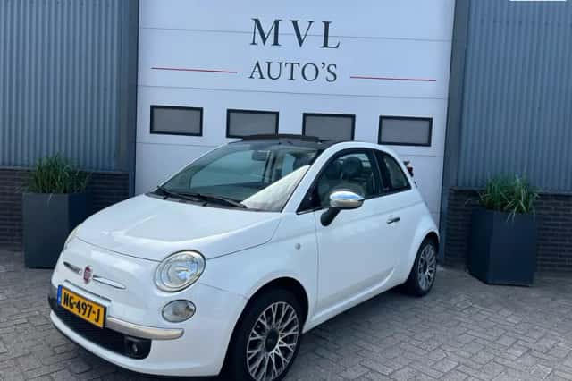 Fiat 500 (2009) thumbnail 2