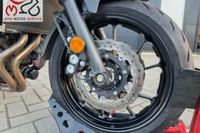 Yamaha TRACER (2017) thumbnail 3