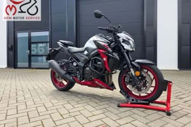 Suzuki GSX-S (2020) thumbnail 1