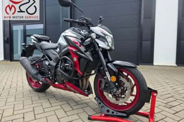 Suzuki GSX-S (2020) thumbnail 2