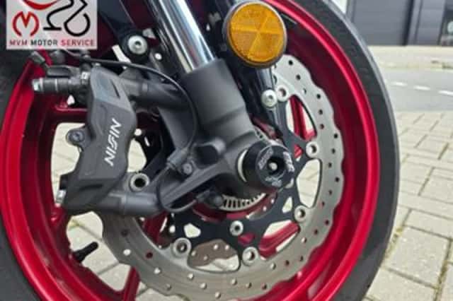 Suzuki GSX-S (2020) thumbnail 4
