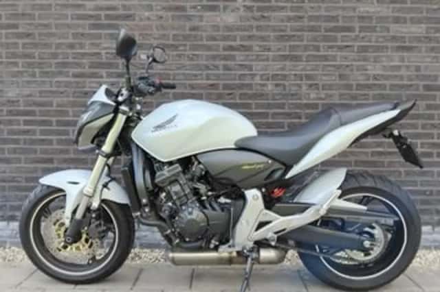 Honda CB (2011) thumbnail 2