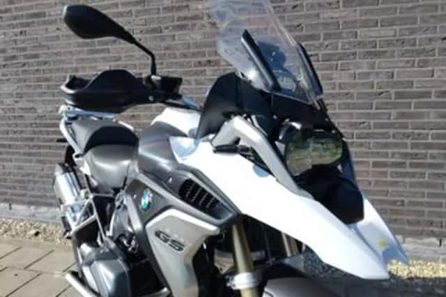 BMW R (2021) thumbnail 4