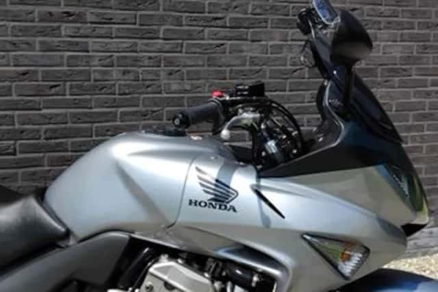 Honda CBF (2008) thumbnail 4