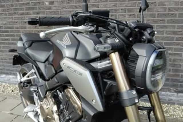 Honda CB (2021) thumbnail 4