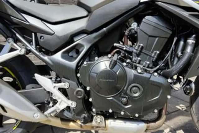 Honda CB (2024) thumbnail 6