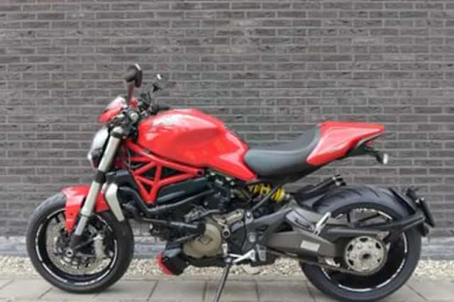 DUCATI MONSTER (2014) thumbnail 2