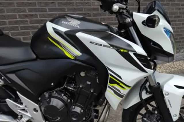 Honda CB (2015) thumbnail 3