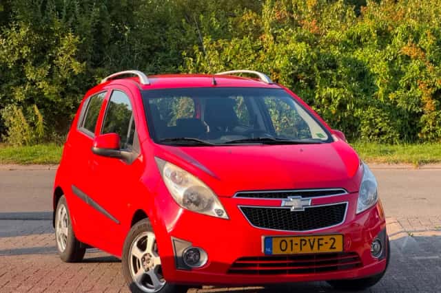 Chevrolet Spark (2011) thumbnail 1