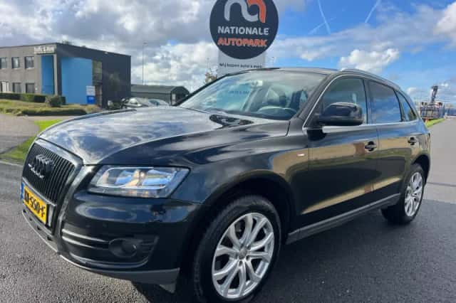 Audi Q5 (2010) thumbnail 1