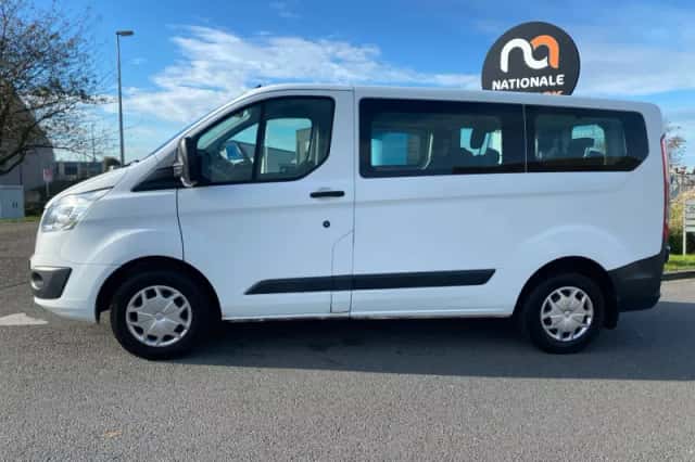 Ford Transit Custom (2016) thumbnail 3