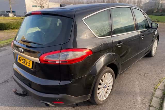 Ford S-Max (2011) thumbnail 5