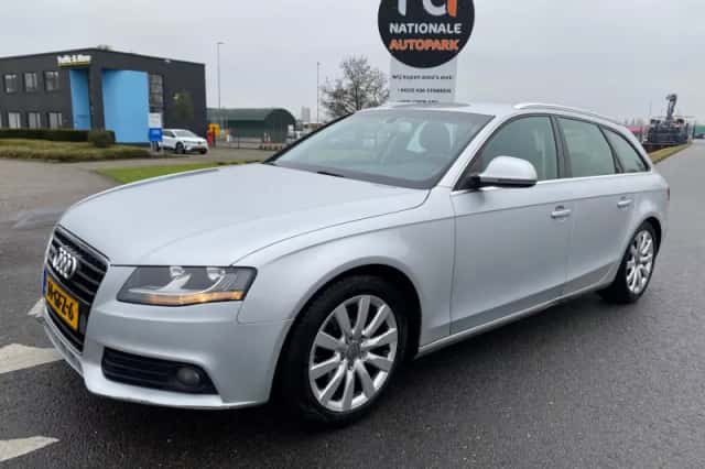 Audi A4 (2008) thumbnail 1