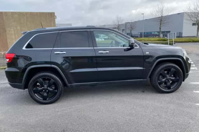 Jeep Grand Cherokee (2012) thumbnail 6
