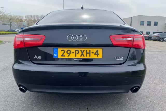 Audi A6 (2011) thumbnail 4