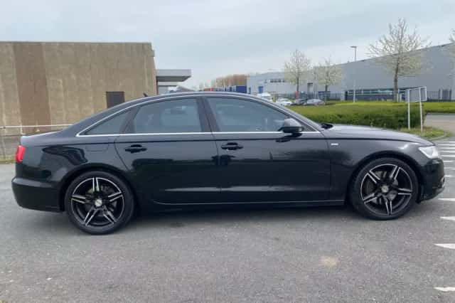 Audi A6 (2011) thumbnail 6