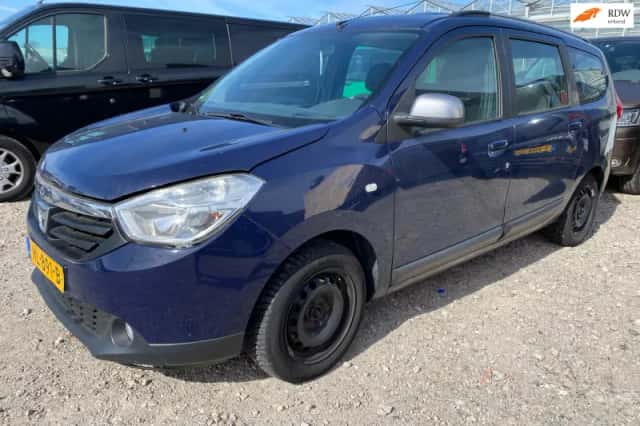 Dacia Lodgy (2015) thumbnail 1