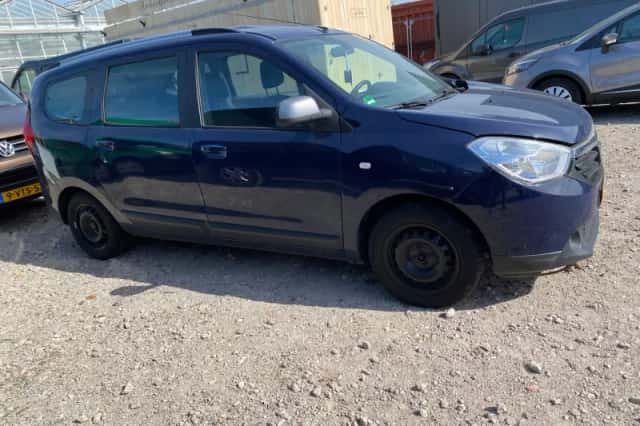 Dacia Lodgy (2015) thumbnail 6