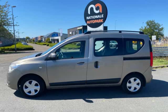 Dacia Dokker (2014) thumbnail 2