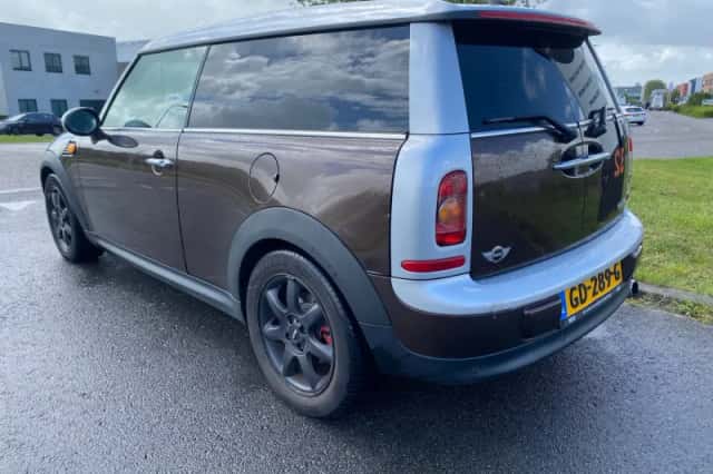 MINI Clubman (2008) thumbnail 3