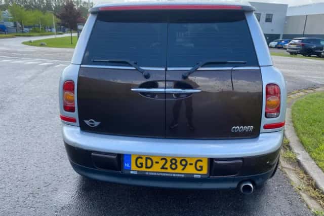 MINI Clubman (2008) thumbnail 4