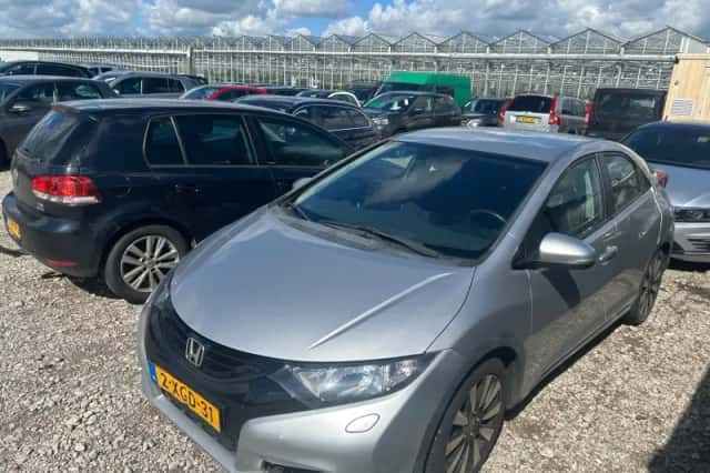 Honda Civic (2014) thumbnail 6