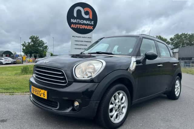 MINI Countryman (2011) thumbnail 1