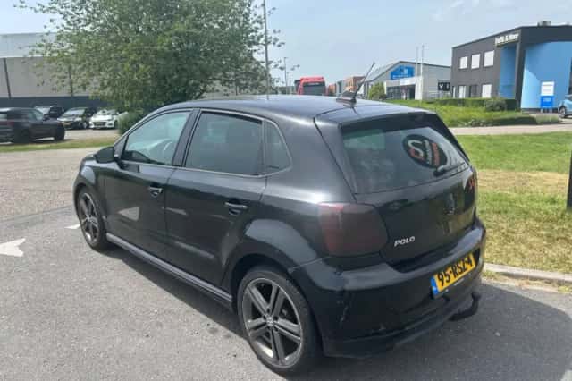 Volkswagen Polo (2011) thumbnail 3
