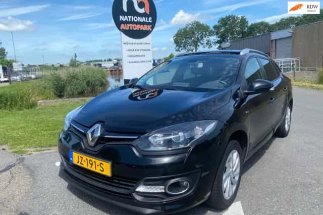 Renault Mégane (2016) thumbnail 1