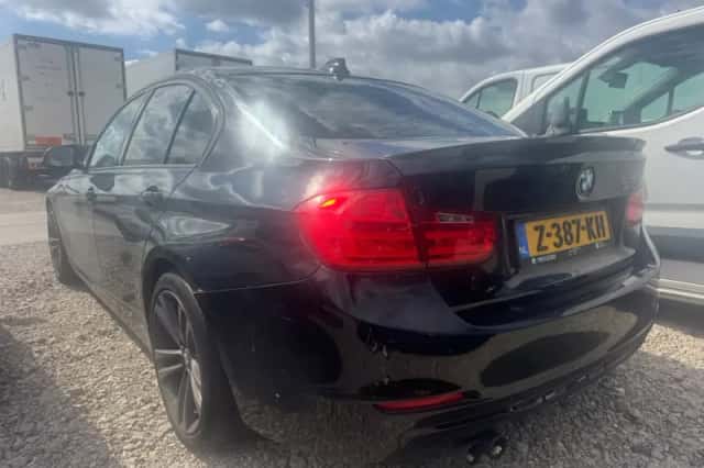 BMW 3-Serie (2014) thumbnail 3